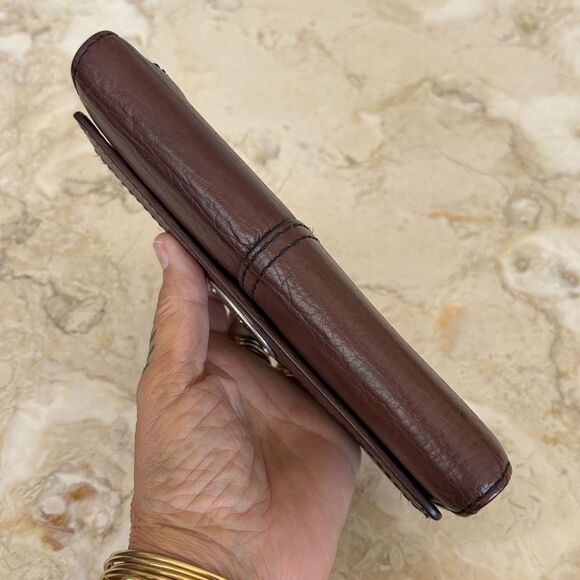 Fossil Maddox Tri-Fold Leather Wallet - Picture 14 of 16